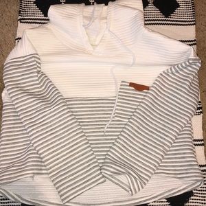 slightly cropped sweatshirt